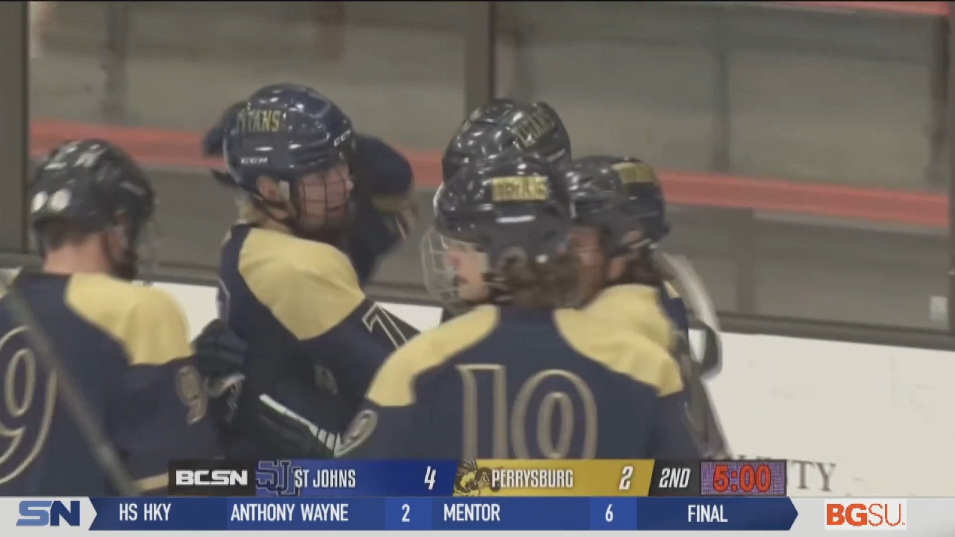Second Period Explosion Lifts St. John’s over Perrysburg