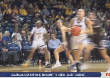 Rossford Wrestling Beats Eastwood on Senior Night