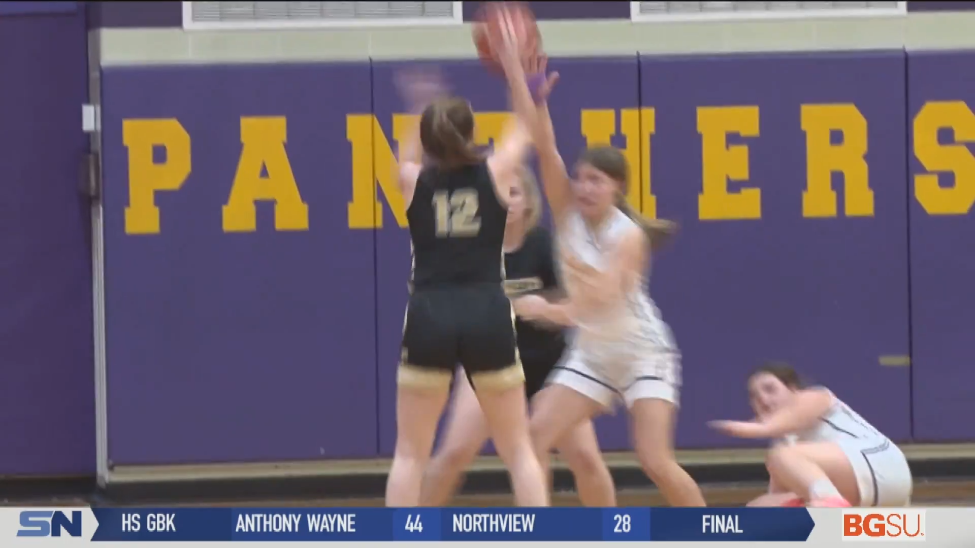 Yellow Jackets Sting Panthers