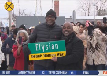 Toledo Honors Dennis Hopson