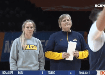 Titans Legend Reflects on Past as St. John’s Prepares for State