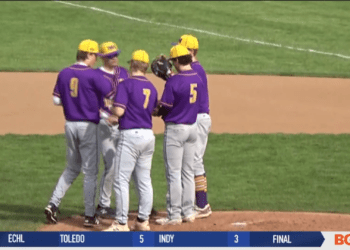 Maumee Takes 13-Inning Battle over Napoleon