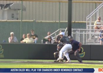 Clay Baseball Beats St. Francis in District Semifinal Tune-up