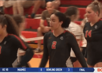 Bowling Green Sweeps Maumee in Volleyball Battle