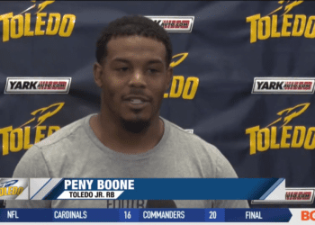 Peny Boone Shines with Three Touchdowns in Win over Texas Southern