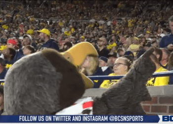 Michigan Pulls Away from Bowling Green After Close First Half