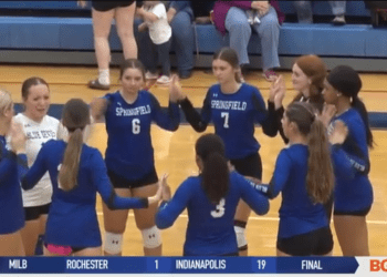 Springfield Volleyball Beats Southview, Wins 11th Straight