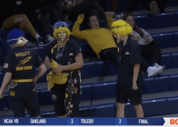 Rockets Come up a Hair Short in a Five Set Volleyball Loss to Oakland