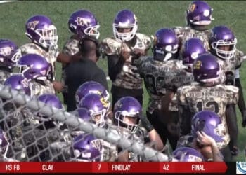 Waite Completes Comeback over Rogers