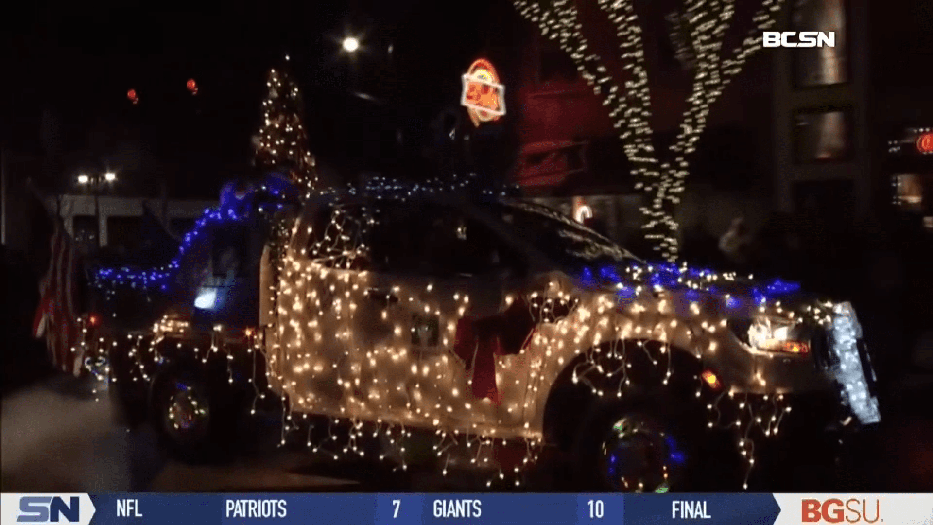 Maumee Holiday Lights Parade a Hit BCSN