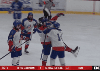 St. Francis Hockey Opens Season with Win over Gilmour