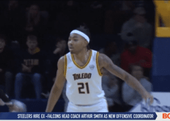 Toledo Throttles Western Michigan, Strives for Perfection