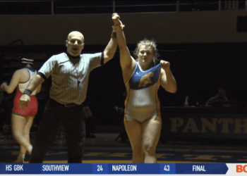 Whitmer Hosts Historic Girls Wrestling Duel