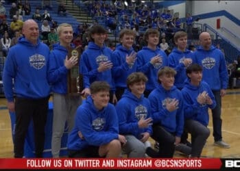 Anthony Wayne Pulls Away from Clay