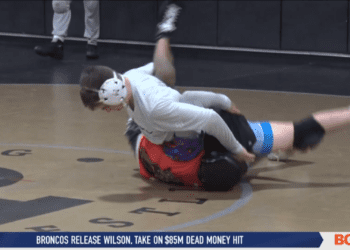 Swarm of Perrysburg Wrestlers Headed to State Meet