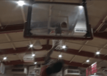 Dunn Drive of the Week: Isaiah Mack-Russell Flies Baseline