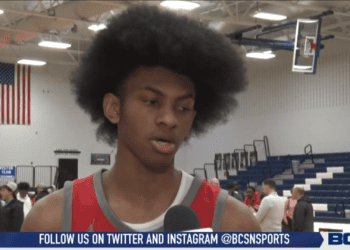 Central Catholic Staves off Scott for Third District Title in Four Years