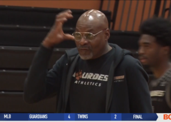 Dennis Hopson Earns Jack Bennett Man of the Year Award