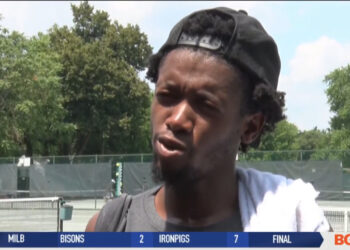 Siphos Montsi Advances to the Ray Simon Memorial Tennis Tournament Finals