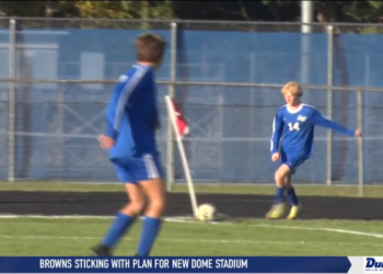 Anthony Wayne Dominates Start in Sectional Final
