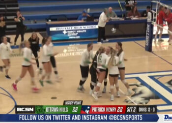 Ottawa Hills Volleyball Holds off Patrick Henry in District Semifinals