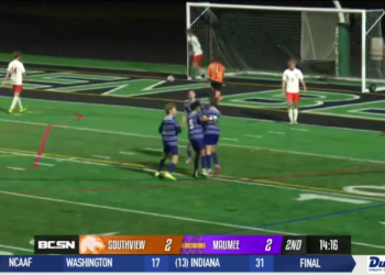 Maumee Stays Undefeated with a Win Over Southview in District Finals