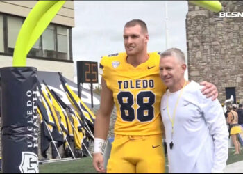 Anthony Torres Uses Faith as His Guide Through College Football Journey