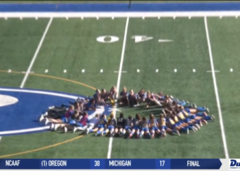 Avon Bounces St. Ursula Out of the Playoffs