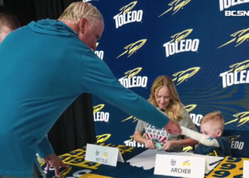 3 Stars: December 10, 2024