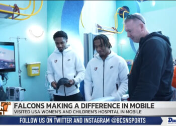 BGSU Football Giving Back to Mobile Community