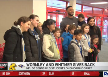 Chris Wormley and Whitmer Give Back