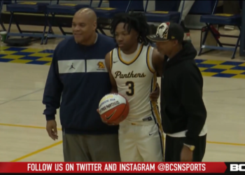 Whitmer Close to Full Strength, Wins in Dominant Fashion