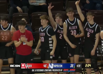 Napoleon’s Season Comes to the End, Dropping Regional Semifinal Game to Alder