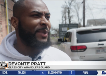 Glass City Wrangler DeVonte’ Pratt Gives Back