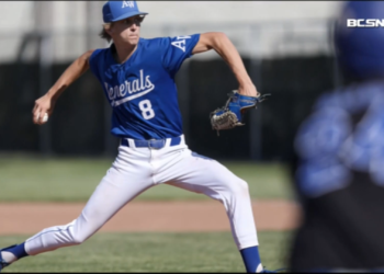 Laura Nicholson Wins Three Races at MAC Indoor Championships