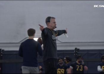 Laura Nicholson Wins Three Races at MAC Indoor Championships