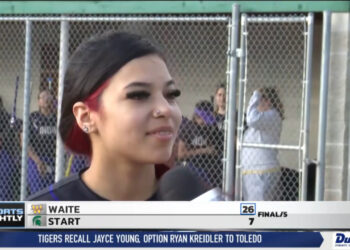 Waite Softball Dominates Start 26-7