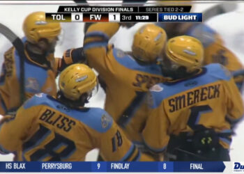 Walleye Take Commanding 3-2 Series Lead Over Komets After 2-1 Win