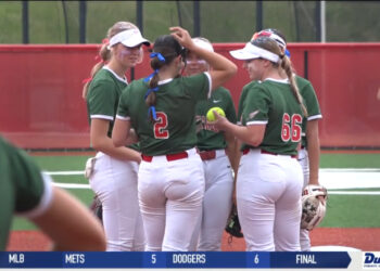 Oak Harbor’s Season Comes to an End in the State Semifinal