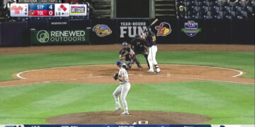 Hens Fall to the Saints 5-4