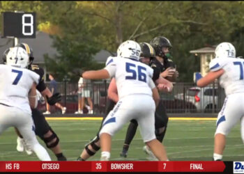 Anthony Wayne Bested By Upper Arlington, Drops Season Opener 31-6