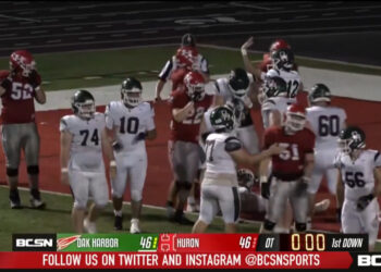 Oak Harbor Beats Huron 52-46 In Week One Overtime Barnburner