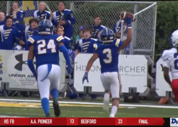 Findlay Hands Springfield Its First Loss In 28-7 Win