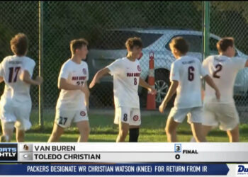 Van Buren Blanks Toledo Christian 3-0 in Boys Soccer