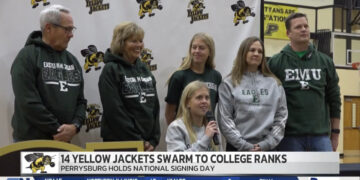 Over A Dozen Yellow Jackets Swarm To The College Ranks