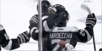 Walleye Fall to Thunder 4-3 in a Shootout on ‘Walleye Fight Cancer’ Night