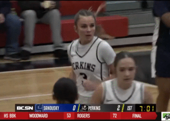 Perkins Takes Down Sandusky 60-46
