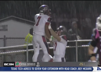 Central Catholic Hungry for Revenge in State Title Rematch with Bishop Watterson