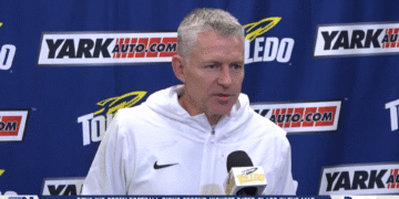 Walleye Blow 3-1 Lead En Route to 4-3 Overtime Loss to Bison