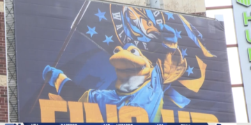 CHSL Spotlight: Notre Dame Academy Students Spreading Holiday Cheer